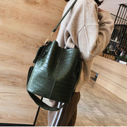 Large-Capacity Bag Female New Retro Fashion Bucket Bag Korean Version Of Simple And Versatile One-Shoulder Messenger Handbag