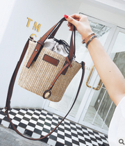 2021 New women's bag hand-woven contrast color bucket straw bag cylinder handbag diagonal shoulder beach bag