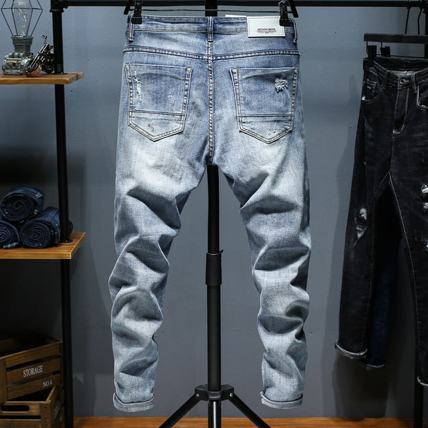 Jean déchiré pour hommes coupe ajustée bleu clair printemps 2021 nouveau Streetwear effiloché Hip Hop Denim pantalon Patchwork hommes pantalons